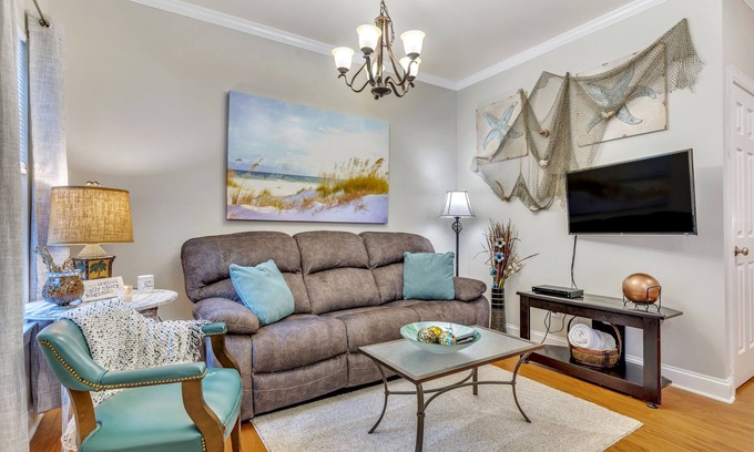 Monroe House | 1 Bd/1 Ba 1st responders/Corp travel, Private,Safe