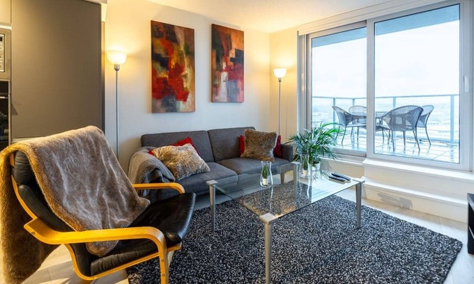 Mount Pleasant Condo | 1 Bd Penthouse with Lg Deck+Parking (30 day min)
