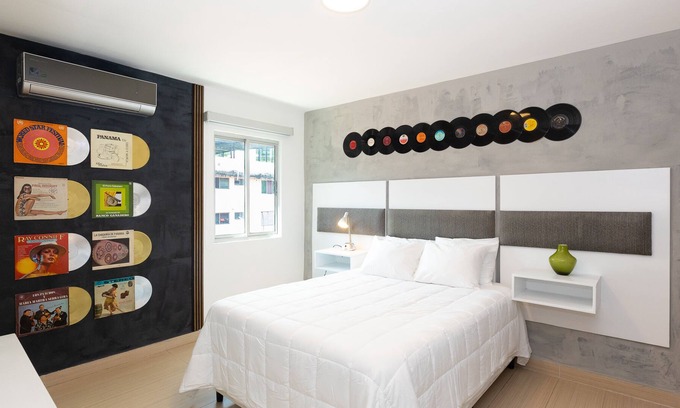 El Cangrejo Apartment | 1 bdr + 1 bthr Unique Theme Studio / Near metro station and cultural center