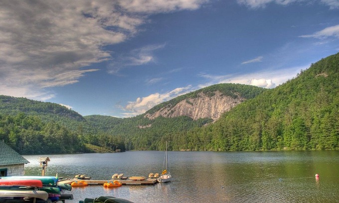 Sapphire Condo | 1 BDRM~ FAIRWAY FOREST RESORT~ HIKING SKIING HEATED POOLS DINING ~GREAT LOCATION