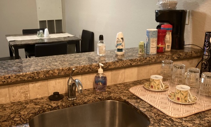 Houston Condo | 1 Beautiful Bedroom Condo near all.