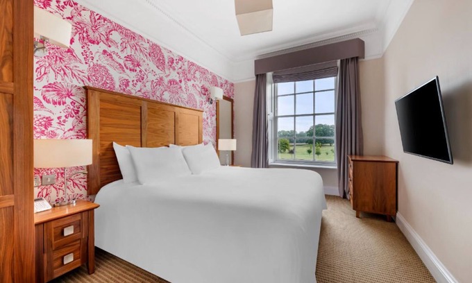 King's Bromley Condo | 1-Bed Apartment | Countryside Resort | Sleeps 4