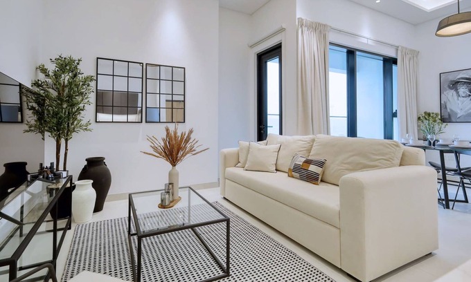 Jebel Ali Apartment | 1 Bed Apt in 7 By Aurora 102