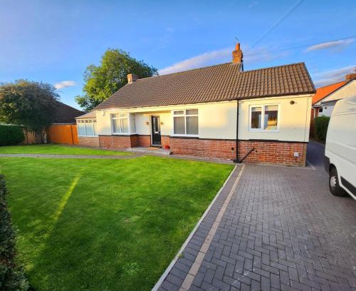 Newcastle-upon-Tyne Apartment | 1-Bed Studio with Parking Ideal for Couples