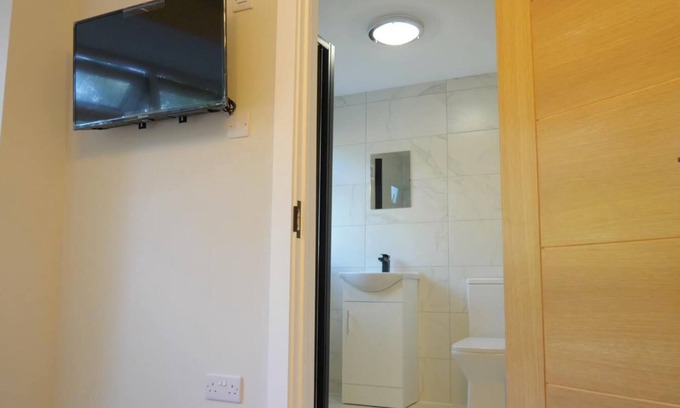South Harrow Apartment | 1 Bed Studio