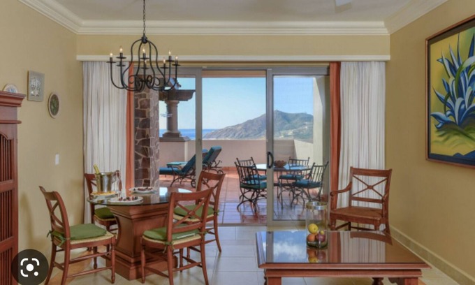 Jimenez Resort | 1 Bedroom 1 bath executive suite July 11-18 1300$
