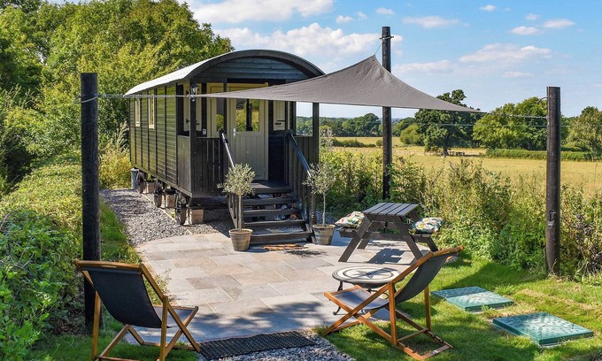 Ibberton Cottage | 1 bedroom accommodation in Ibberton, Blandford Forum