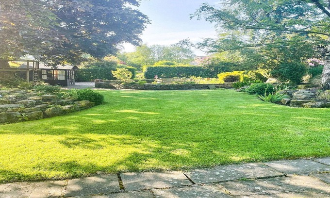 Sutton-in-Craven Cottage | 1 bedroom accommodation in Cowling, near Skipton