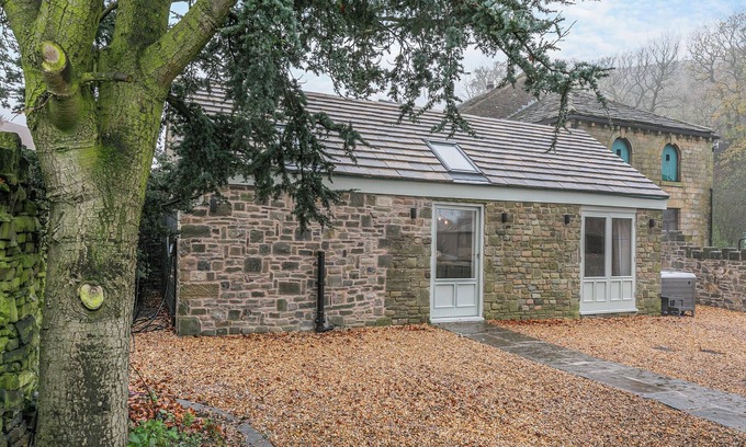 Littleborough Cottage | 1 bedroom accommodation in Littleborough