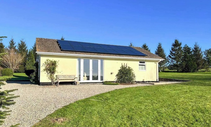 Lower Trengale Cottage | 1 bedroom accommodation in East Taphouse, near Liskeard
