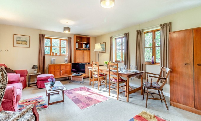 Kettlebaston Cottage | 1 bedroom accommodation in Kettlebaston