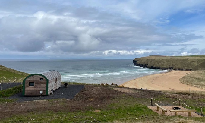 Strathy Cottage | 1 bedroom accommodation in Strathy Bay