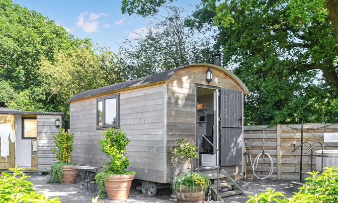 Low Catton Cottage | 1 bedroom accommodation in Strensall, near York