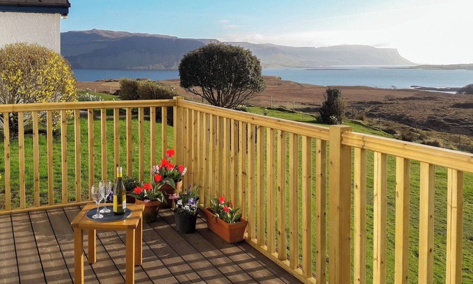 Ulva Cottage | 1 bedroom accommodation in Ulva Ferry