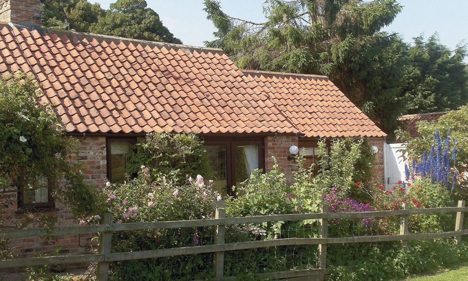 Low Catton Cottage | 1 bedroom accommodation in Buttercrambe, near York