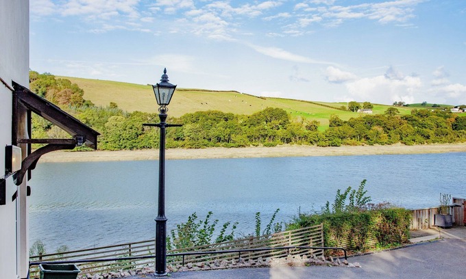 Littleham Cottage | 1 bedroom accommodation in Bideford