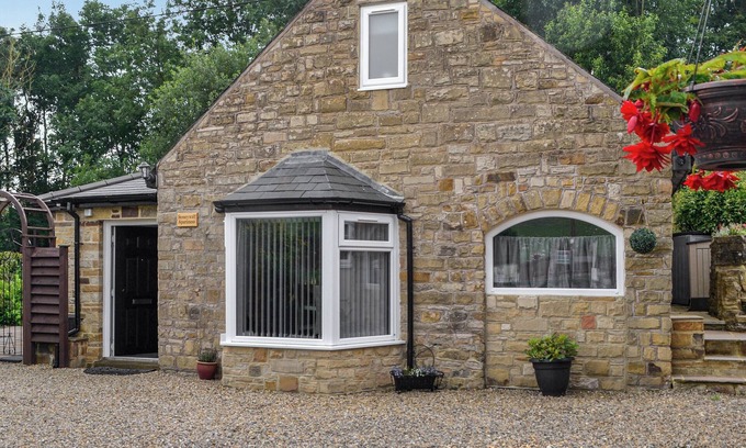 Greenhead Cottage | 1 bedroom accommodation in Lonbyres, near Greenhead