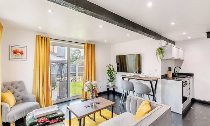Silsden Cottage | 1 bedroom accommodation in Silsden, near Skipton