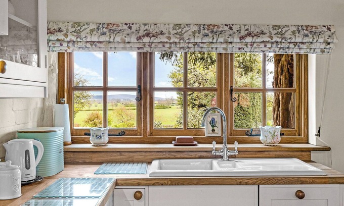 Woolhope Cottage | 1 bedroom accommodation in Kynaston