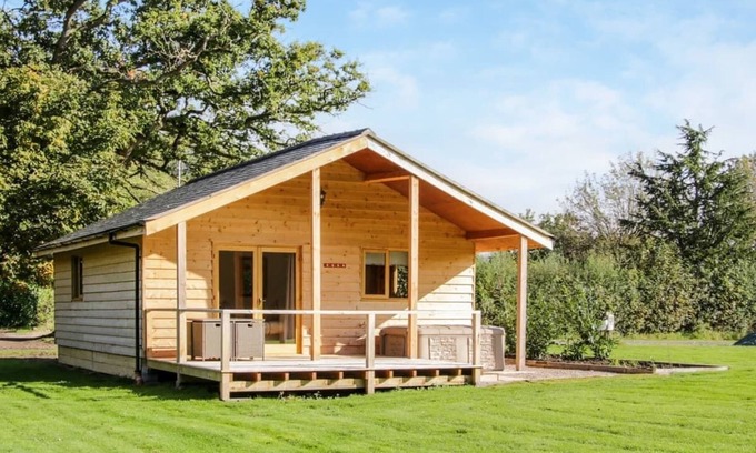 Felton Cottage | 1 bedroom accommodation in Oswestry