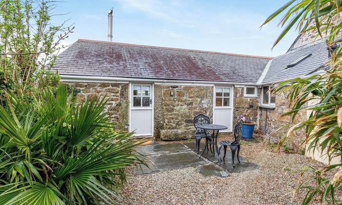 Penzance Cottage | 1 bedroom accommodation in Buryas Bridge, near Penzance