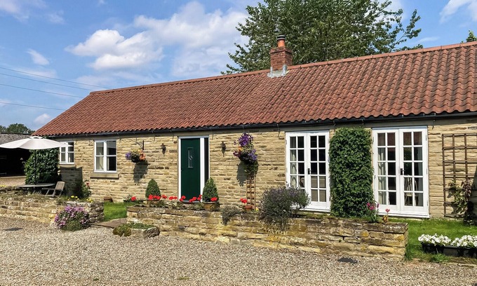 Cropton Cottage | 1 bedroom accommodation in Cropton, near Pickering