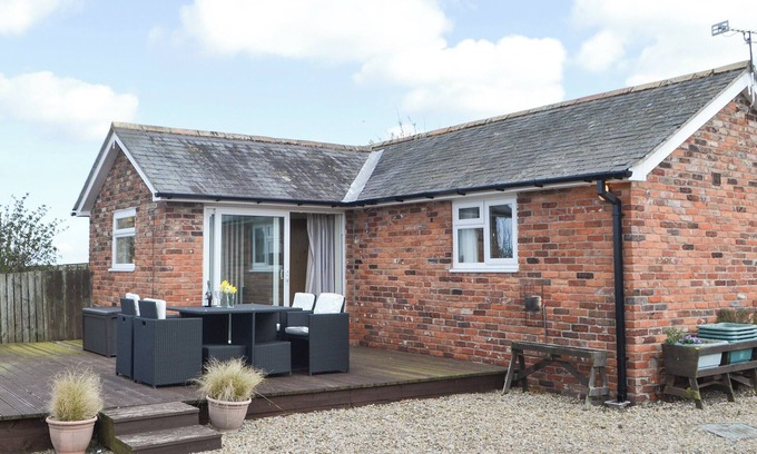 Morpeth Cottage | 1 bedroom accommodation in Ulgham, near Morpeth