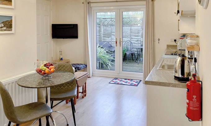 Treator Cottage | 1 bedroom accommodation in Padstow