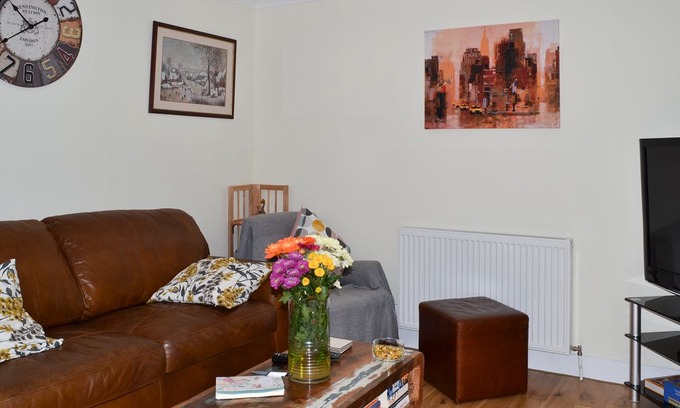 Ringwood Cabin | 1 bedroom accommodation in St Leonards, near Ringwood