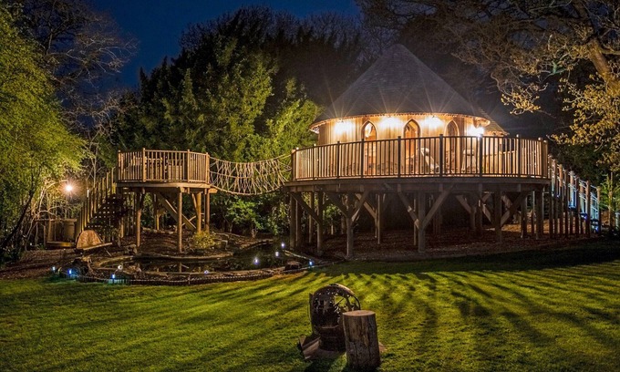 Llanfihangel Tal-y-llyn Cottage | 1 bedroom accommodation in Brecon