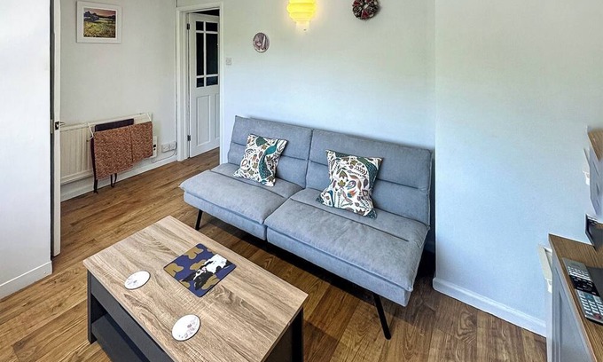 Woodbury Cottage | 1 bedroom accommodation in Woodbury Salterton, near Exmouth