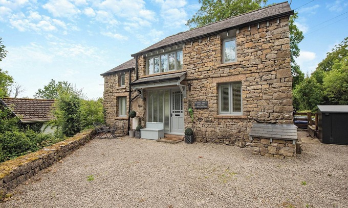 Brigsteer Cottage | 1 bedroom accommodation in Kendal