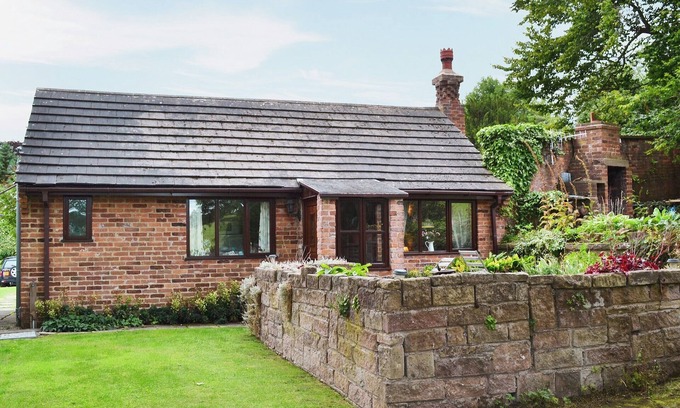 Cromford Cottage | 1 bedroom accommodation in Cromford, near Matlock
