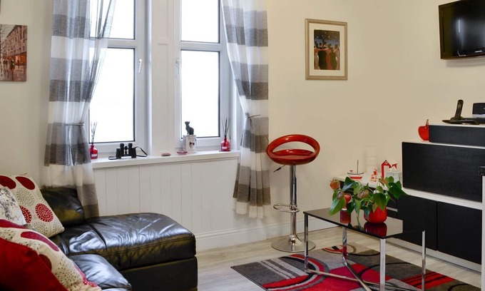 Newton Cottage | 1 bedroom accommodation in Blackness, near Linlithgow