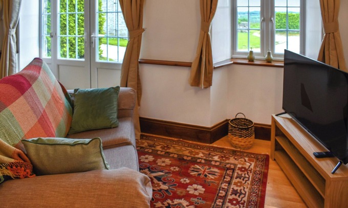 Mabe Burnthouse Cottage | 1 bedroom accommodation in Penryn, near Falmouth