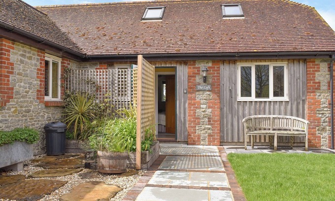 Pulham Cottage | 1 bedroom accommodation in Boys Hill, near Sherborne
