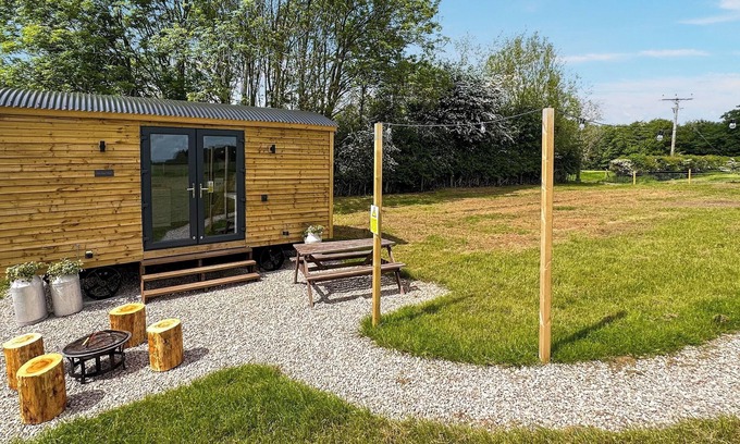 Wesham Cottage | 1 bedroom accommodation in Singleton, near Poulton-Le-Fylde