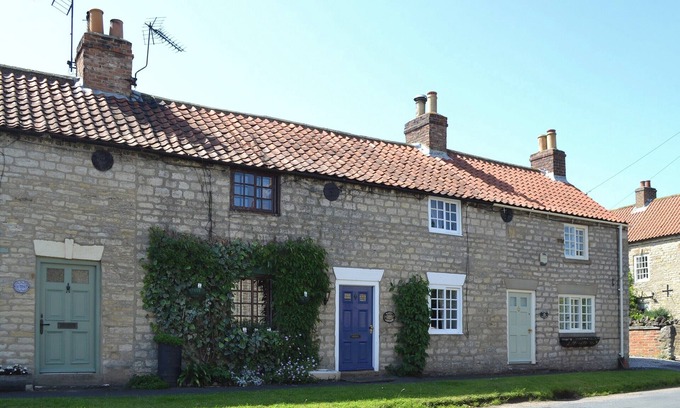 Slingsby Cottage | 1 bedroom accommodation in Slingsby, near Malton
