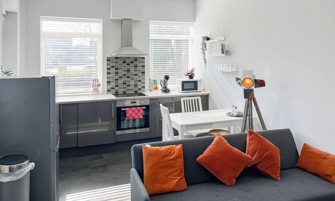 York Apartment | 1 bedroom accommodation in Rawcliffe, near York