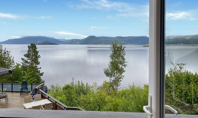 Torjulvagen House | 1 bedroom amazing home in Tingvoll