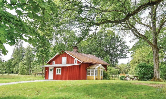 Sorbo House | 1 bedroom amazing home in Brålanda