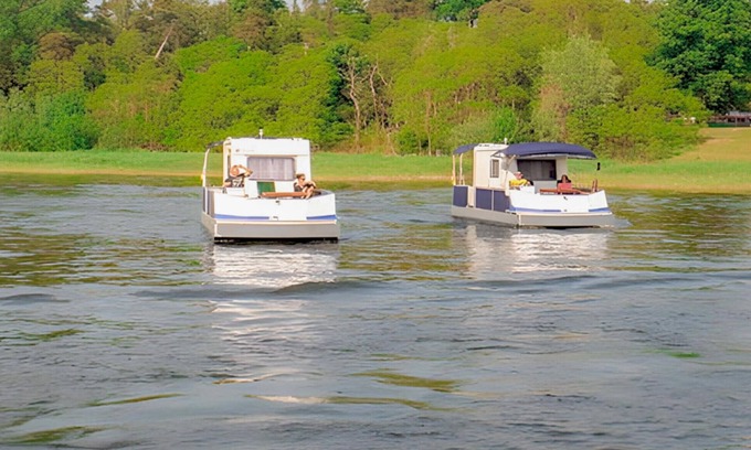 Meesiger Boat Rental | 1 bedroom amazing ship in Verchen