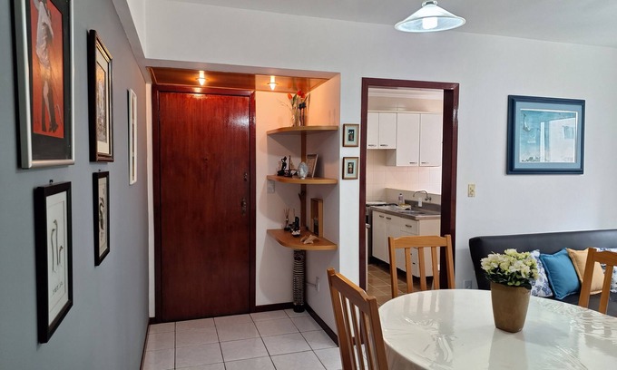 Centro Apartment | 1 BEDROOM APARTMENT WITH AIR, IN QUADRA MAR, WITH PRIVATE GARAGE, FOR COUPLES AND FAMILY.