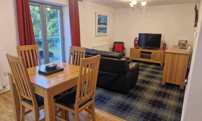 Fort Augustus Apartment | 1 Bedroom apartment by Loch Ness. On site swimming pool, tennis and gym.