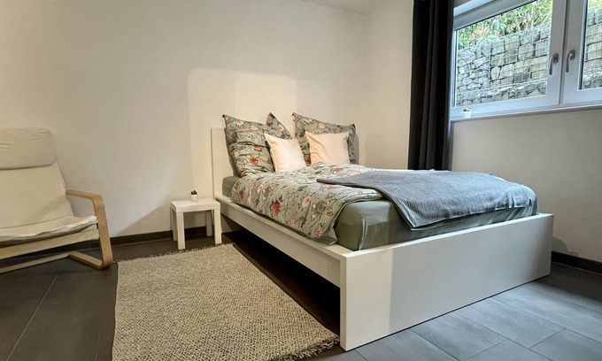 Schweinheim Apartment | 1 Bedroom Apartment in Aschaffenburg