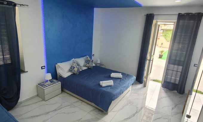 Mount Vesuvius - Pompei Apartment | 1 Bedroom Apartment in Boscotrecase