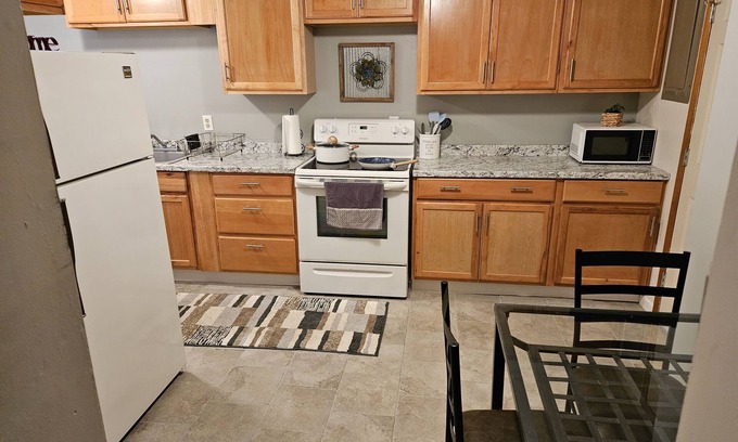 Phillipsburg Apartment | 1 Bedroom Apartment in Phillipsburg, KS