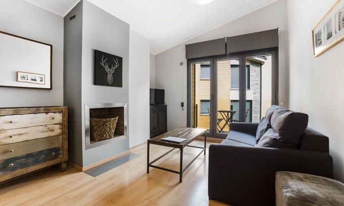 El Tarter Apartment | 1 Bedroom Apartment next to ski slopes. El Tarter. FLOC 41