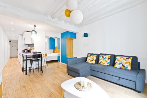 Palais-Royal Apartment | 1 Bedroom Apartment Center of Paris - Louvre With NetFlix