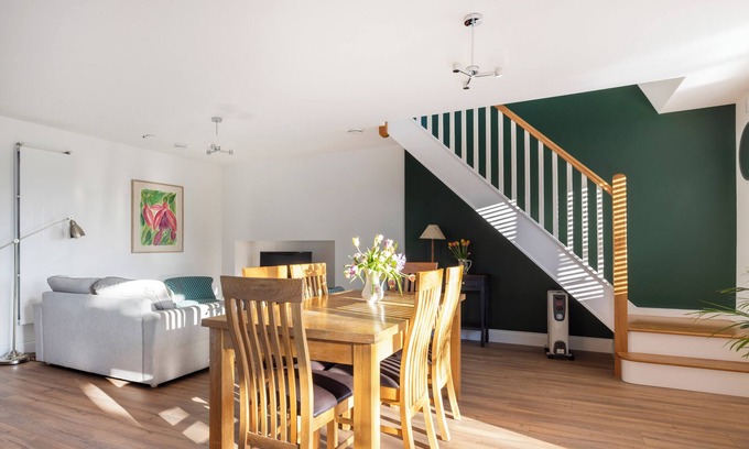 Letterkenny Apartment | 1 bedroom apartment in Just 5 mins outside Letterkenny.